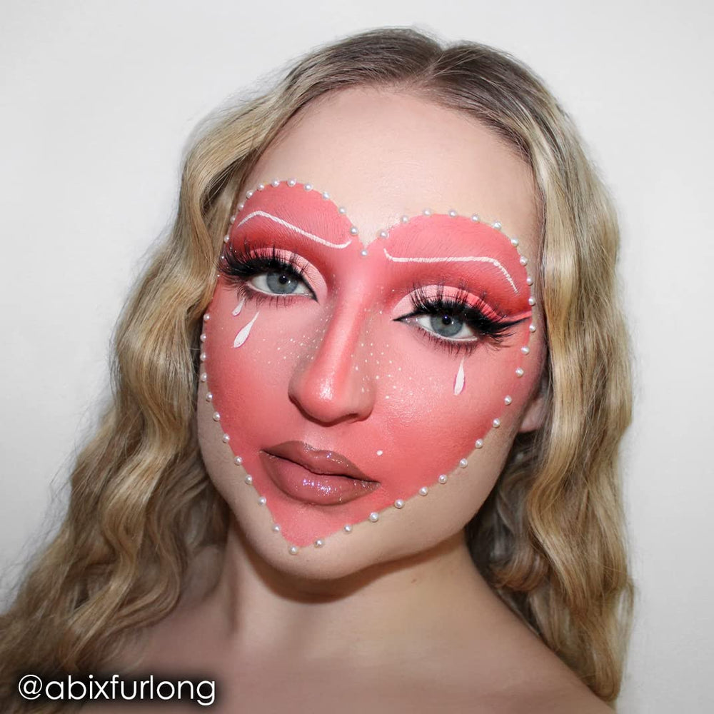 Close-up of CreamBlend texture reveals buildable color for precise body art.
