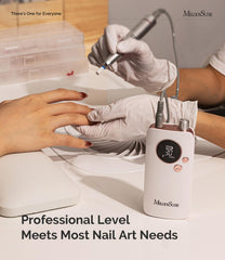 Long-lasting 4000mAh battery powers on-the-go manicures.