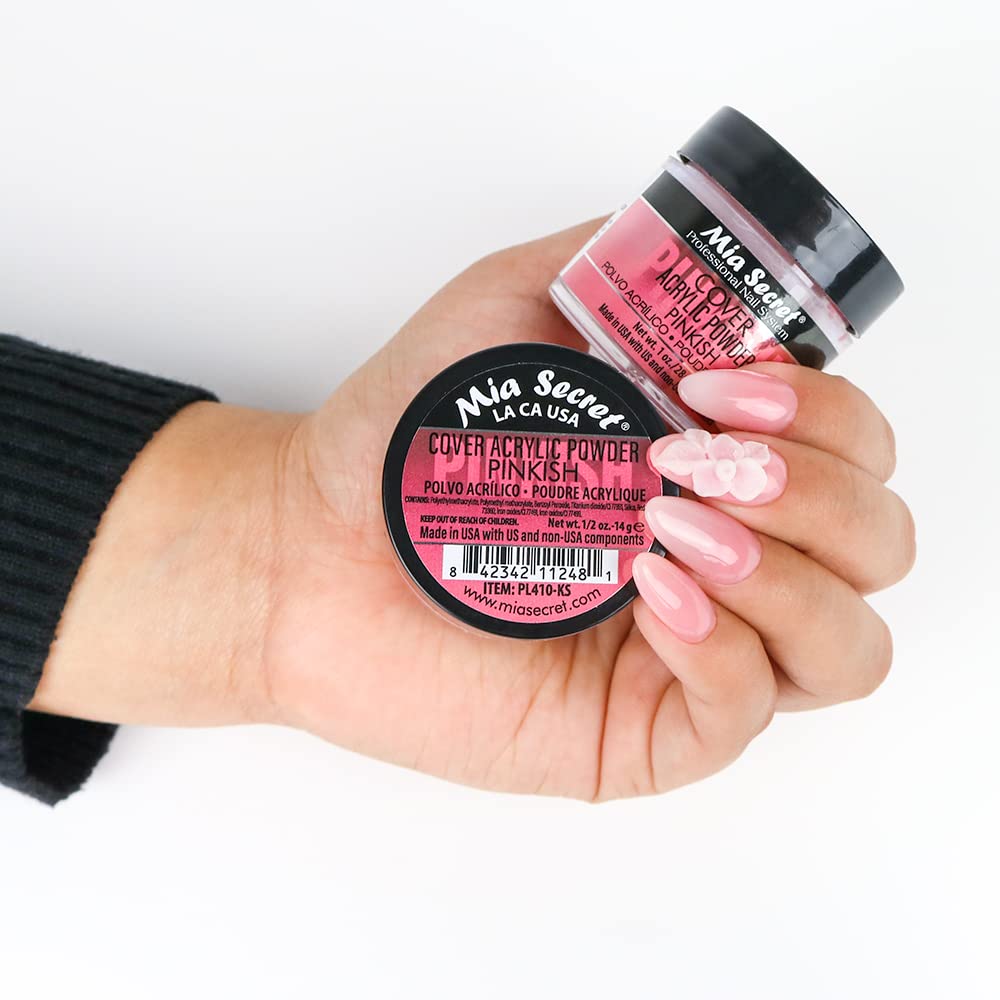 Mia Secret Cover Pinkish Acrylic Powder texture closeup reveals smooth, self-leveling consistency.