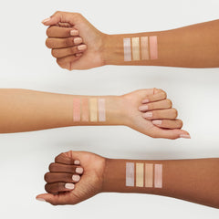 Sparkle finish adds festive luminosity to cheeks and eyes