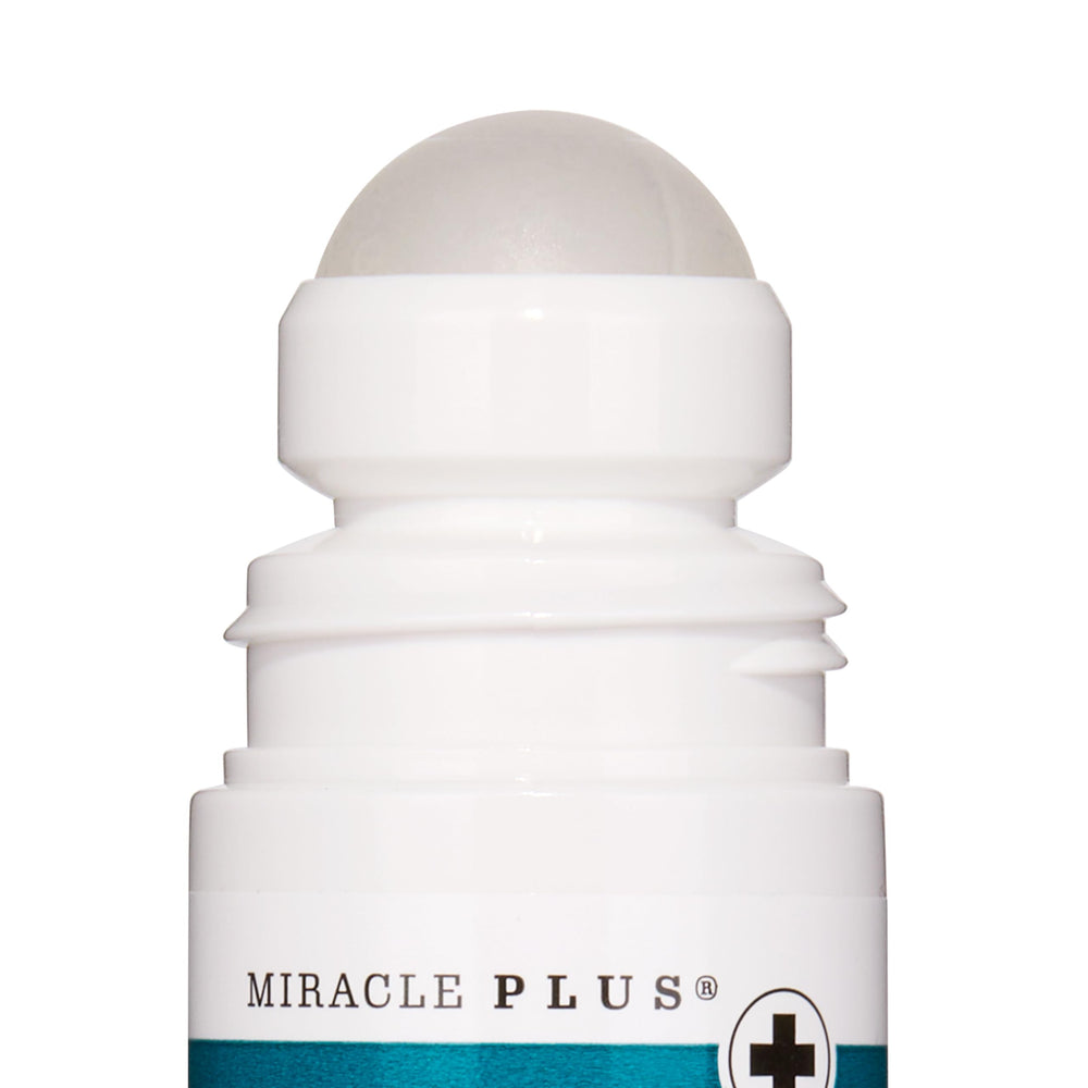 Miracle Plus Arnica with Aloe Vera hydrates and nourishes skin.