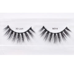 Miss Lashes M314 fascinating curl close-up suggests dramatic yet natural lashes for daily use.