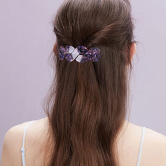 Mistofu gift-idea for loved ones who enjoy chic hair accessories.