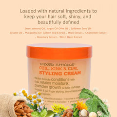 Application on coils and curls with Mixed Chicks for easy shaping and moisture lock.