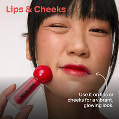 Mixik Juicy Lip Tint on lips demonstrates long-lasting color and hydration.