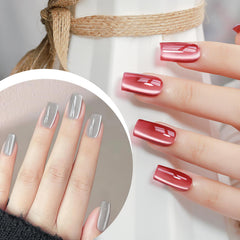 MIZHSE cat eye gel polish close-up reveals glassy finish and holographic shimmer