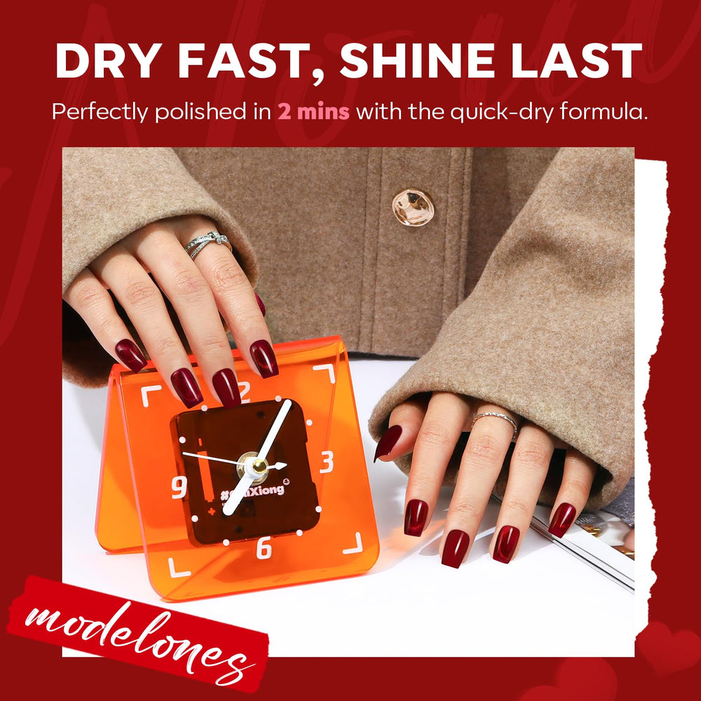 Modelones vintage nude nails closeup conveying enduring elegance.