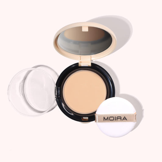 Moira Complete Wear 125N bottle showing a natural matte finish for everyday wear