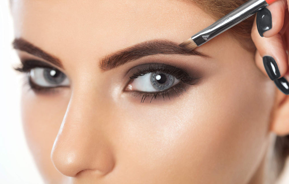 Mom's Secret Brow Powder Charcoal compact, bold yet natural finish for depth.