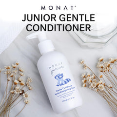 Closeup on MONAT Junior Gentle Conditioner for child hair shine and manageability