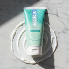 MopTop Curl Cream 6oz hair-application delivers even distribution for frizz control.