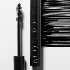 Flake-free formula delivers long wear without clumps for MORPHE Make It Big.