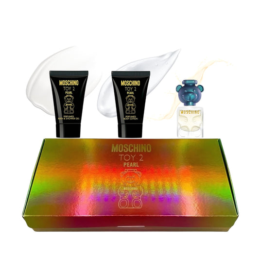 Moschino Toy 2 Pearl EDP splash bottle close-up for on-the-go luxury