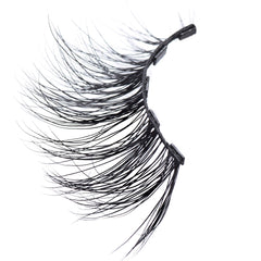 MoxieLash Sassy case displays portable storage for magnetic lashes.