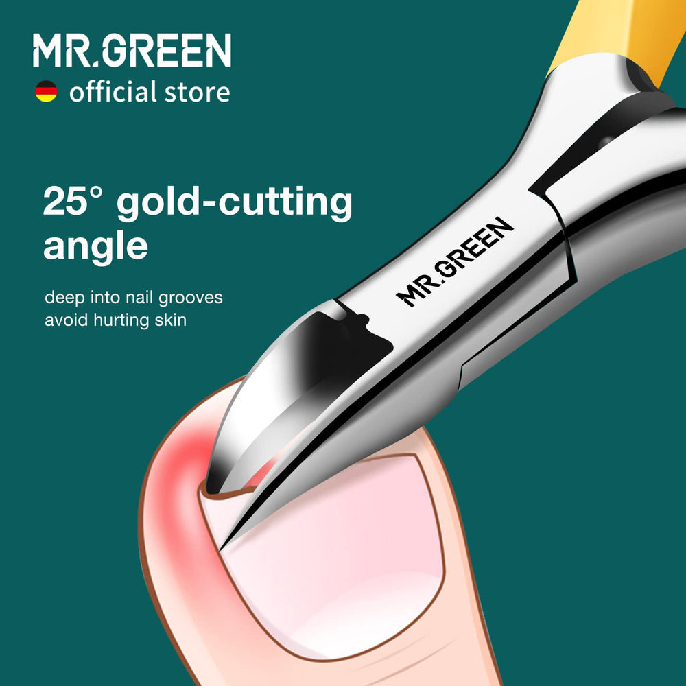MR.GREEN clipper blade closeup reveals sharp edge for thick nails.