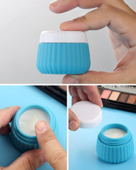 Mrsdry clear makeup bag keeps toiletries organized during travel.