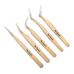 Ms.Queen golden lash tools enable tidy, efficient workflow during delicate extensions.