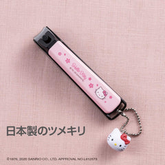 Mukaiami Hello Kitty Pink S blade detail emphasizes sturdy stainless steel and clean edge.