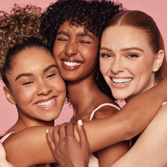 MYSTER ROSEY Neutral Eyeshadow Palette velvety texture for smooth application.
