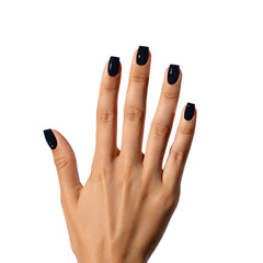 Nailboo starter kit image signaling beginner-friendly home manicure setup.