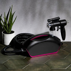 FX-DESIGN 2.0 spray tan gun close-up highlighting precision atomization