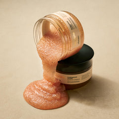 NATIVA SPA Madagascar Vanilla eco-packaging highlight, reduced plastic aligns with sustainable routines.