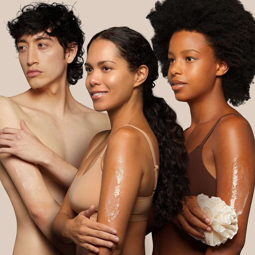 Native Charcoal Body Wash lather demonstrates creamy texture for a refreshing shower