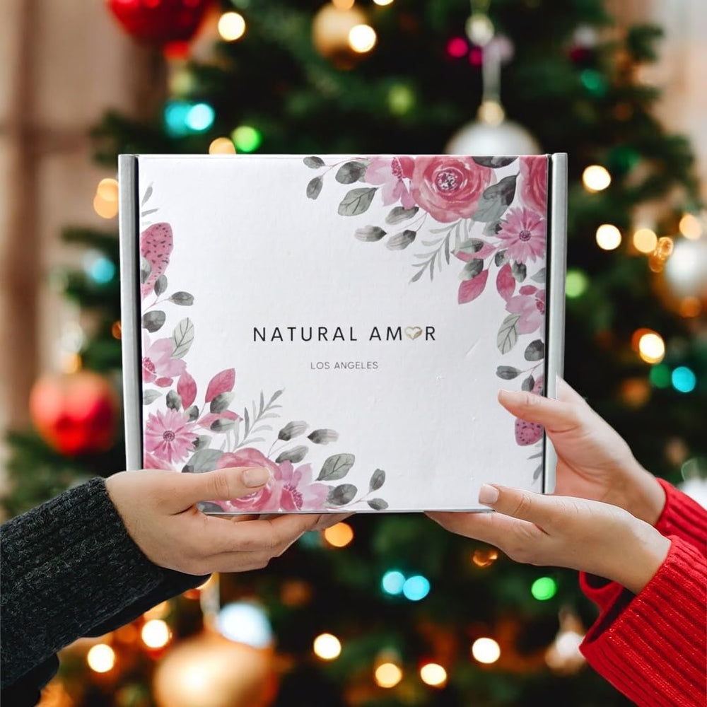 Natural Amor Los Angeles gift set unboxing evokes festive appreciation