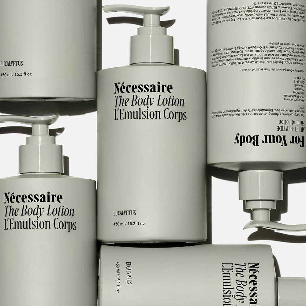 Nécessaire Eucalyptus texture during quick-absorbing application for smooth skin