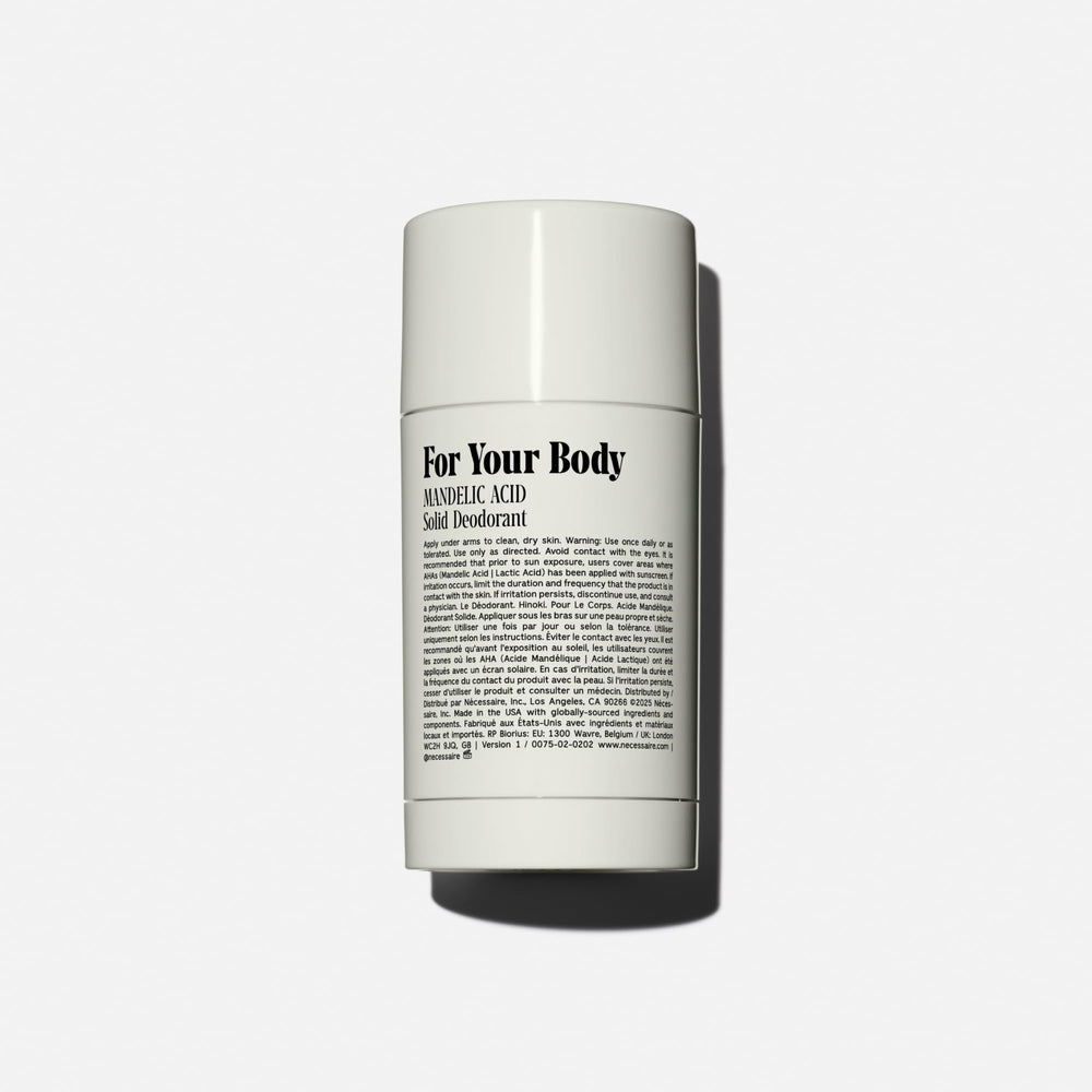 Nécessaire Hinoki bottle close-up highlighting mandelic acid formula