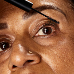 NINETEEN NINETY NINE lash tint mascara highlighting water-resistant formula