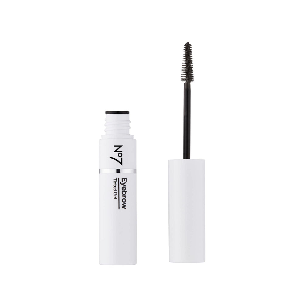 No7 curved wand coats brow hairs from root to tip for a full 360 curl.