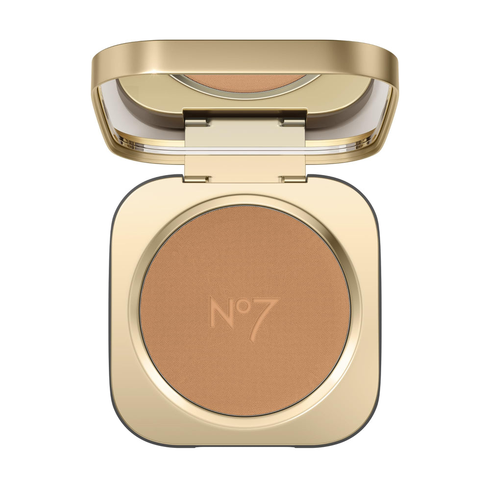 No7 Pro Artist pressed setting powder compact for a silky translucent finish and shine control.