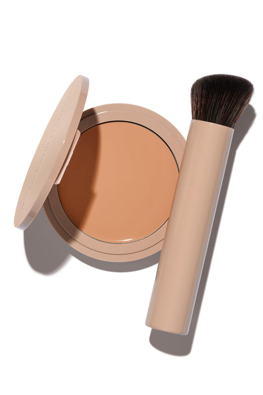 No Makeup Makeup foundation + brush duo packaging shows complete kit for easy use