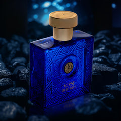 NovoGlow Verse Deep Blue on a dresser top adds a refined aroma to the setting.