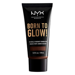 NYX Born To Glow foundation Deep Espresso cap close-up showing radiant, even skin.