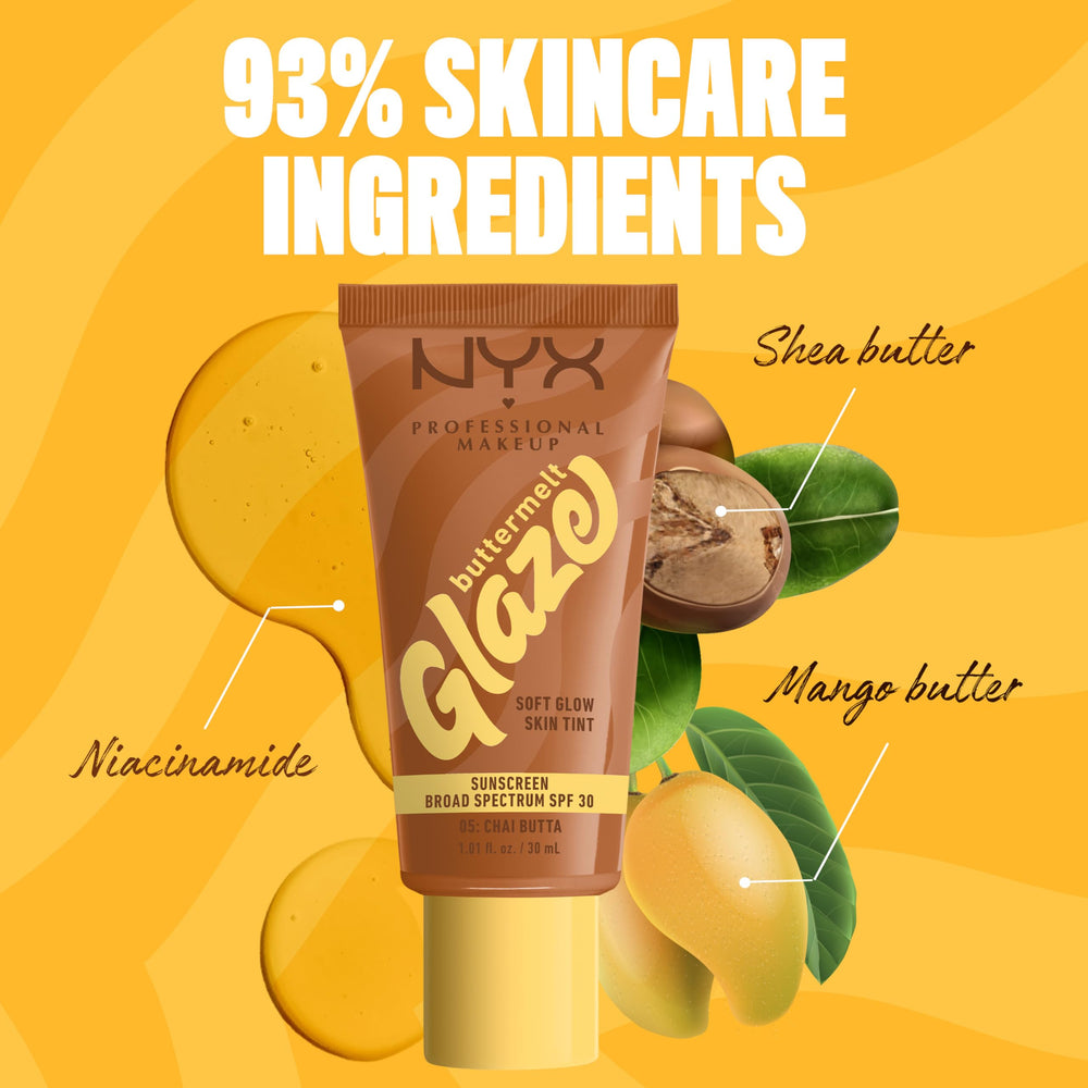 Fingers apply for quick, seamless glaze and natural glow