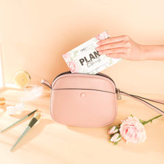 ONLYBETTER vegan nude palette built-in mirror aids quick touch-ups.