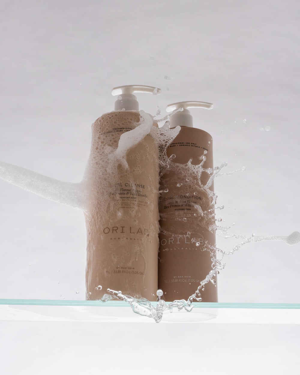 ORI LAB Curl Condition pump for smooth, even application on curly hair