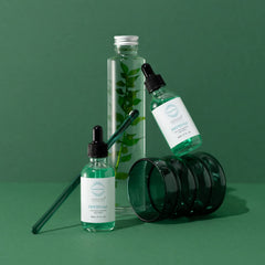 OxygenCeuticals Phyto Gel texture closeup emphasizing hydration and smoothness.