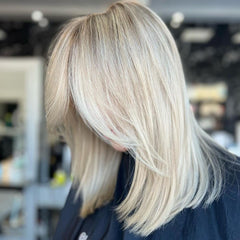 Shiny, healthy-looking color-treated hair after Pallure conditioner