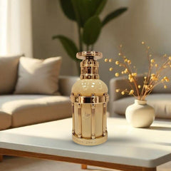 Paris Corner Reham Vanilla Mood packaging showcases luxury presentation for gifting.