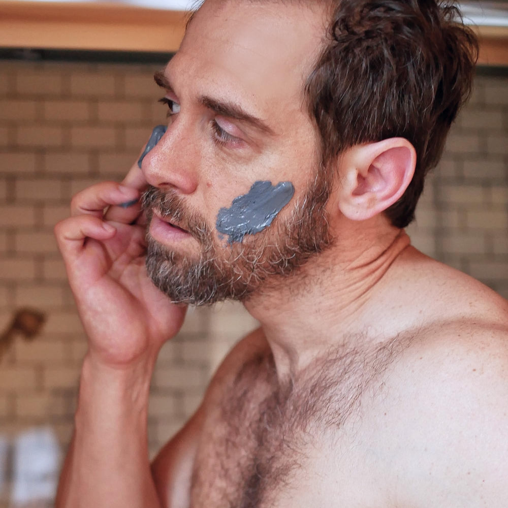 Particle Mineral Face Mask minerals and clays provide impurity lifting and oil balance