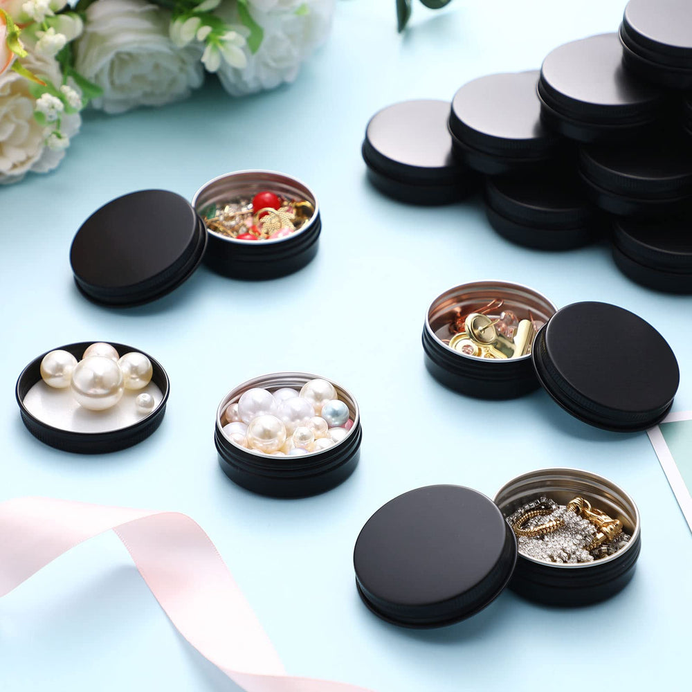 Patelai small-item storage tin suitable for beads or buttons.