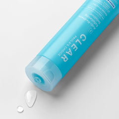Application of Paula's Choice CLEAR Exfoliating Solution for targeted use