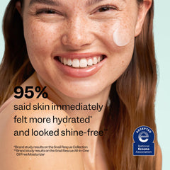 Peach Slices Snail Rescue gel-texture swirls onto skin.