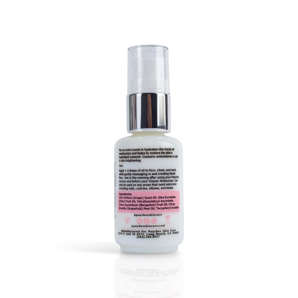 Application of Peaches Renew Face Oil demonstrates easy, quick hydration