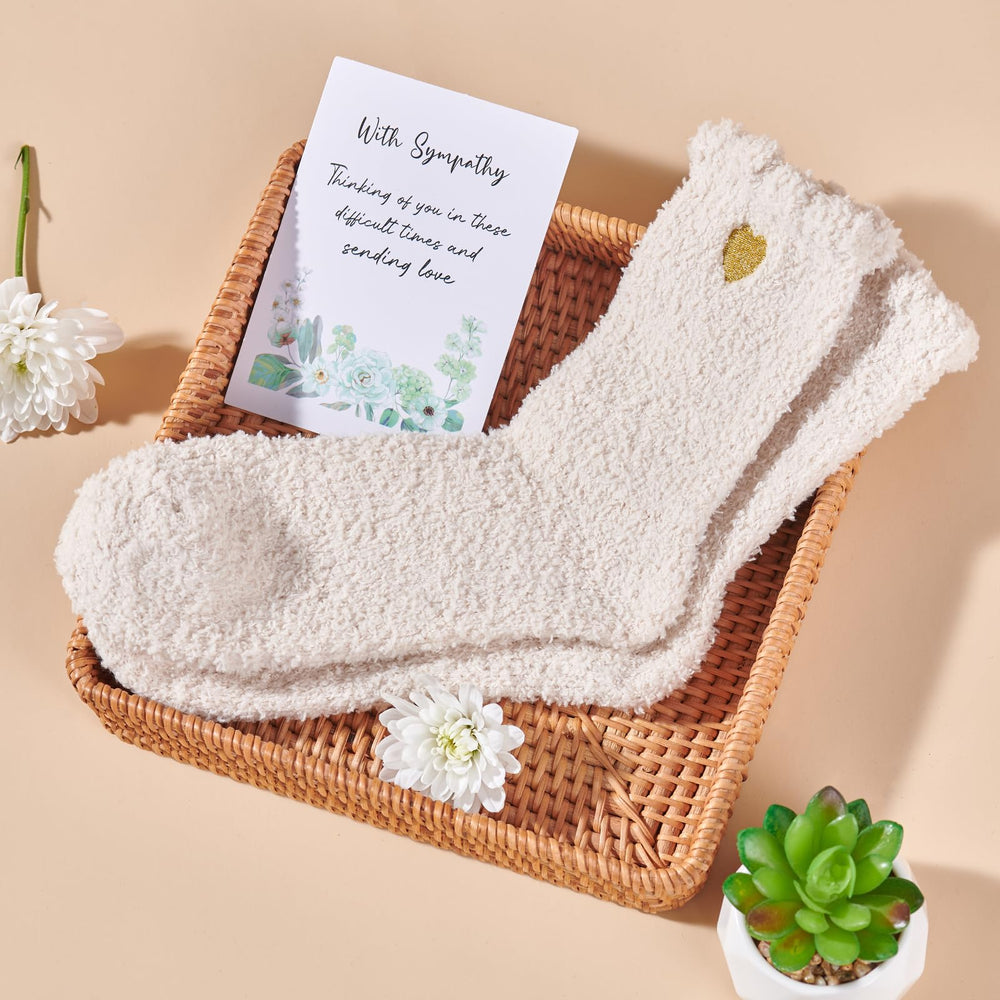 Peacoeye gift box showcases caring contents with thoughtful presentation