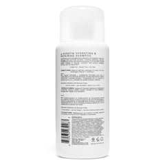 PETER COPPOLA a-Keratin Hydrating Shampoo pour action shows easy application and even distribution.