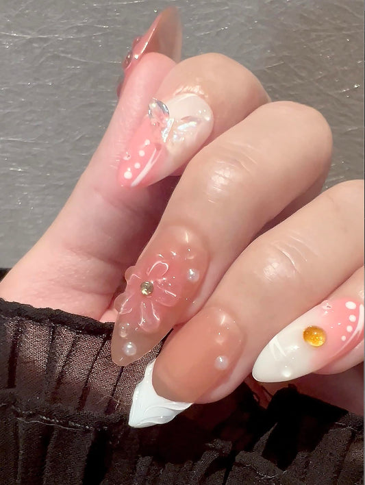 PHYLIN LEAF handmade press-on nails with sea shell design for elegant wear